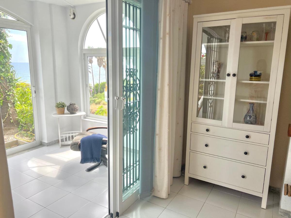 Fabulous Vacation In A 2 Bedroom Townhouse With 2 Terraces Overlooking The Sea, Suitable For 6 People 3 Swimming Pools Tennis And 200 Mts From The Sea El Faro Esterno foto