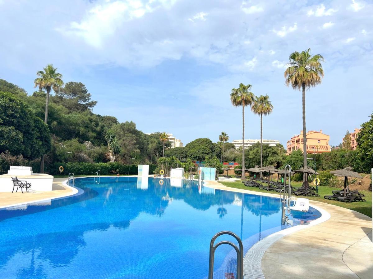 Fabulous Vacation In A 2 Bedroom Townhouse With 2 Terraces Overlooking The Sea, Suitable For 6 People 3 Swimming Pools Tennis And 200 Mts From The Sea El Faro Esterno foto
