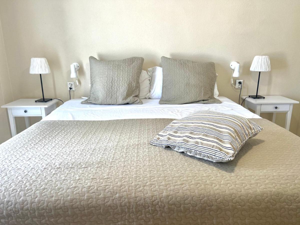 Fabulous Vacation In A 2 Bedroom Townhouse With 2 Terraces Overlooking The Sea, Suitable For 6 People 3 Swimming Pools Tennis And 200 Mts From The Sea El Faro Esterno foto