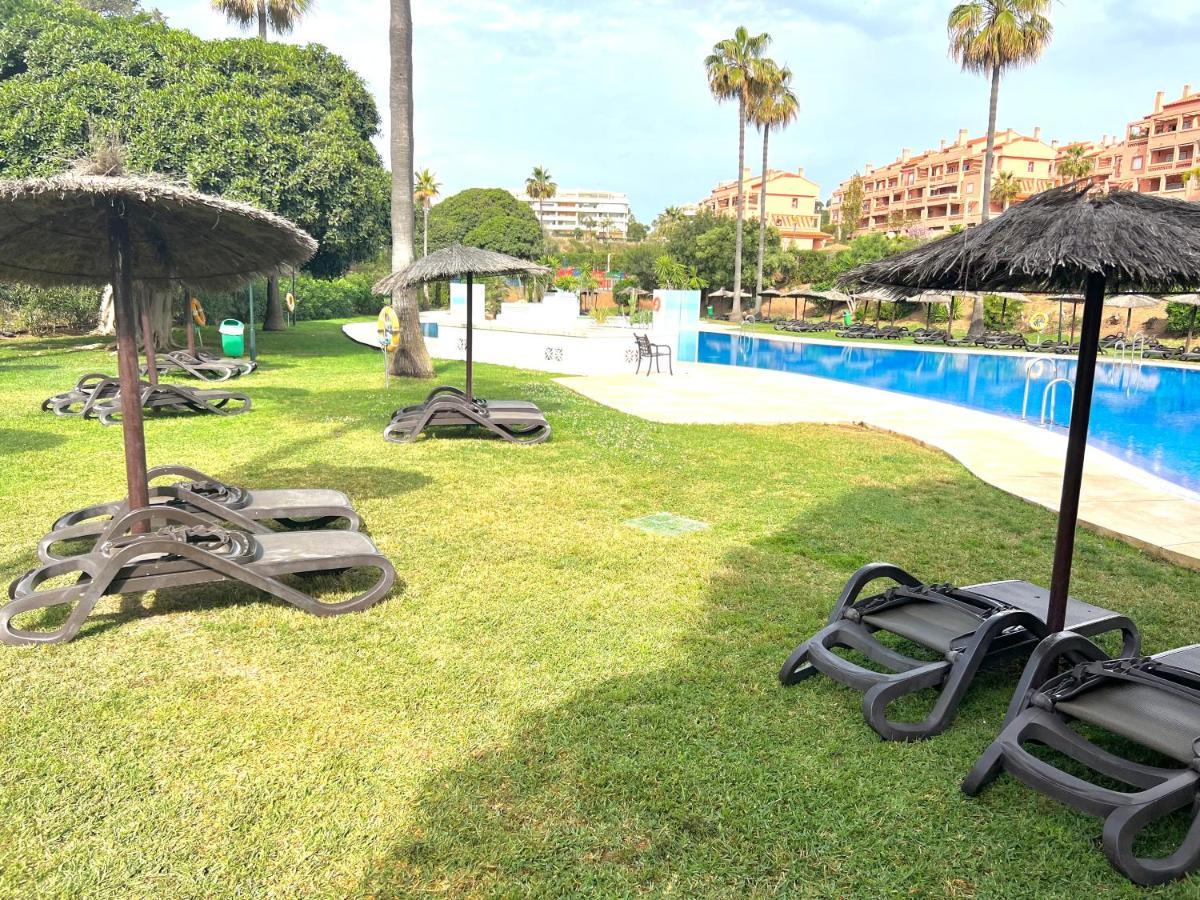 Fabulous Vacation In A 2 Bedroom Townhouse With 2 Terraces Overlooking The Sea, Suitable For 6 People 3 Swimming Pools Tennis And 200 Mts From The Sea El Faro Esterno foto