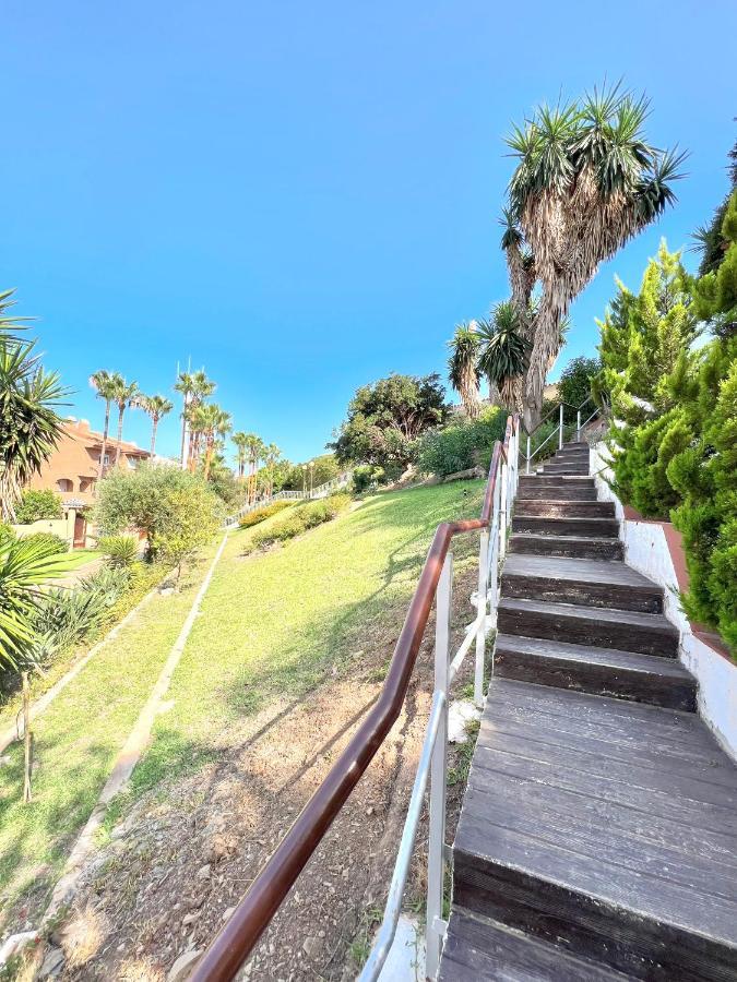 Fabulous Vacation In A 2 Bedroom Townhouse With 2 Terraces Overlooking The Sea, Suitable For 6 People 3 Swimming Pools Tennis And 200 Mts From The Sea El Faro Esterno foto