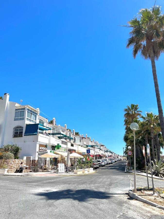 Fabulous Vacation In A 2 Bedroom Townhouse With 2 Terraces Overlooking The Sea, Suitable For 6 People 3 Swimming Pools Tennis And 200 Mts From The Sea El Faro Esterno foto